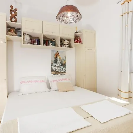 Apartment Alma *